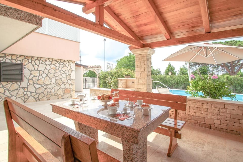 Patio, Balcony/Terrace, Swimming pool