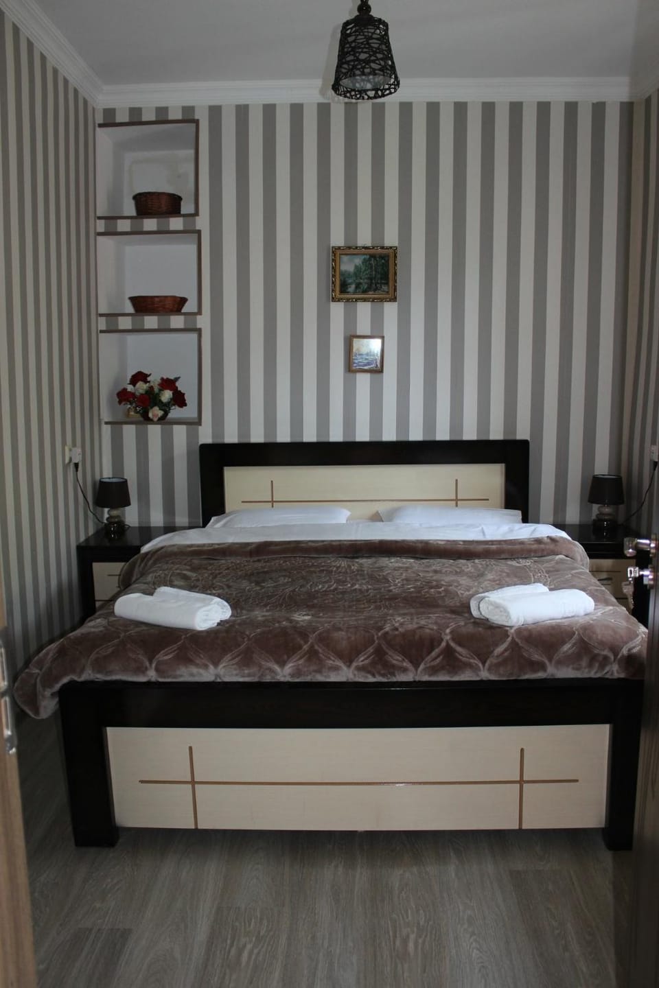 Travel Inn House Mestia • მოგზაურის სახლი Bed and Breakfast in Georgia