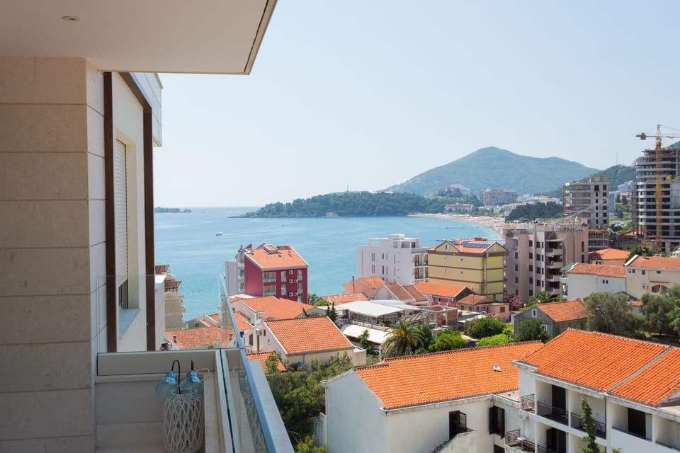 View (from property/room), Balcony/Terrace, Sea view