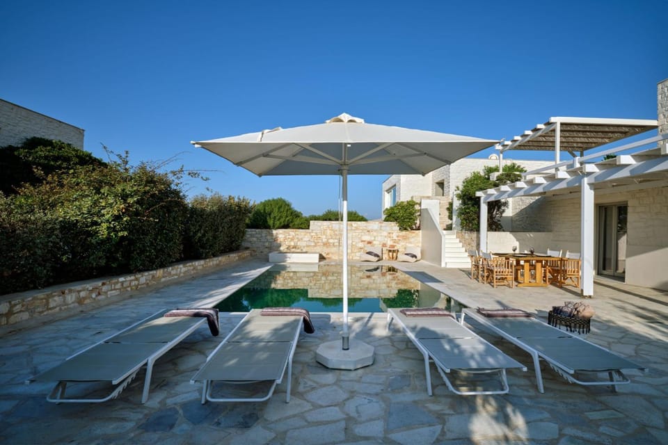 Empire Luxury Villas Villa in Paros, Greece