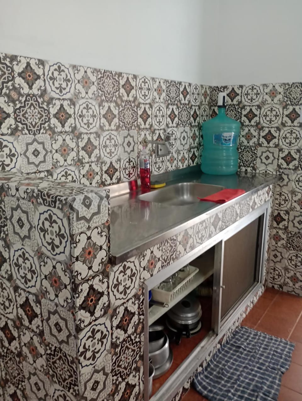 Próx Rodoviária, rua familiar tranquila, trabalho ou lazer! House in São Pedro da Aldeia