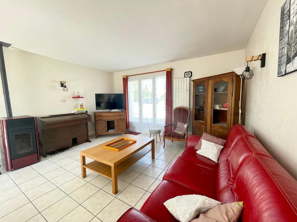 Maison Plain-Pied avec Jardin Clos à 300m de la Mer - 4 Chambres - WiFi - Bretignolles-sur-Mer - FR-1-231-183 House in Pays de la Loire