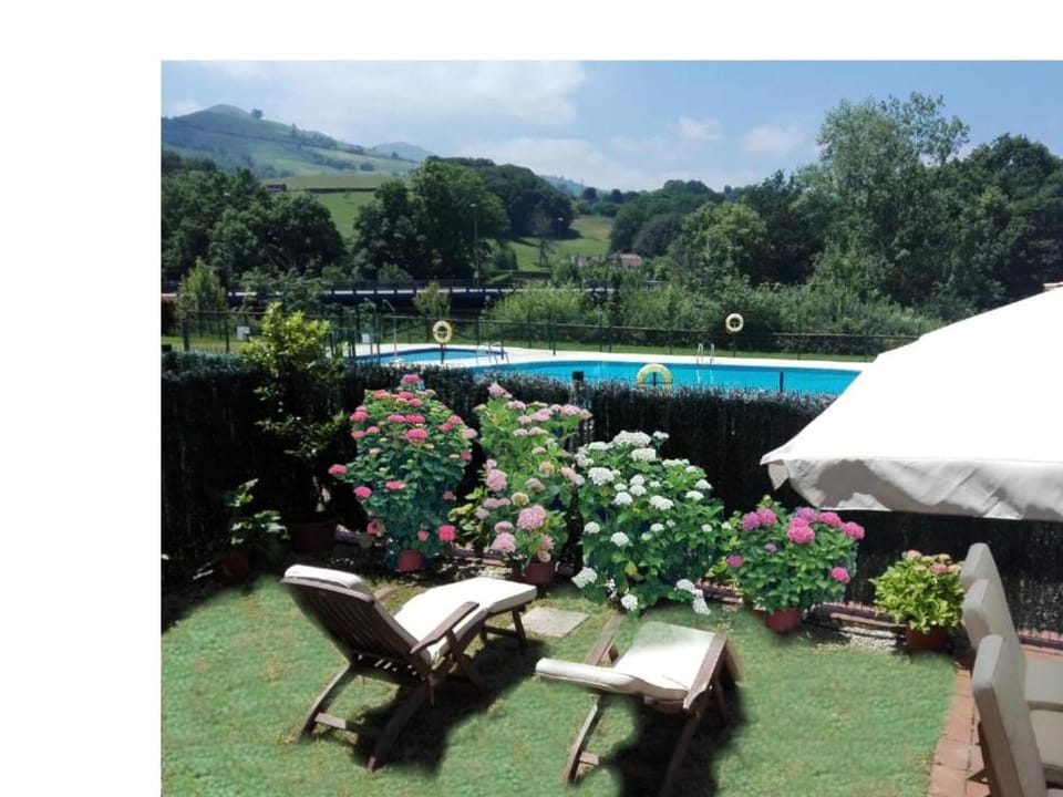 Garden, sunbed