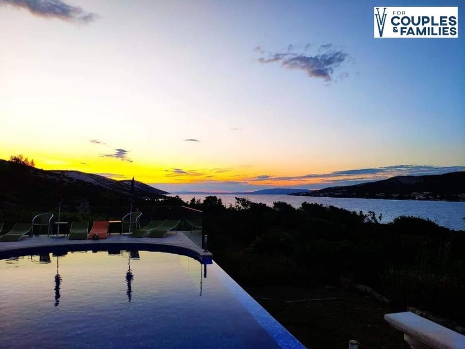 Natural landscape, Pool view, Sea view, Swimming pool, Sunset