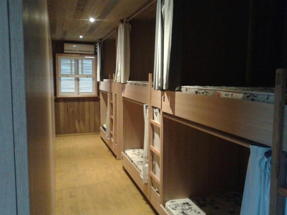 Photo of the whole room, Bedroom, bunk bed