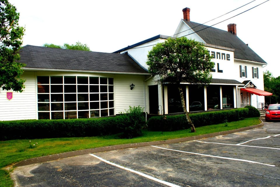 Property building, Facade/entrance