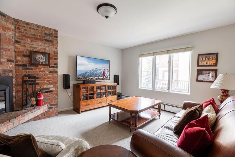 All Seasons Condo Close to Gondola Apartment in Vail