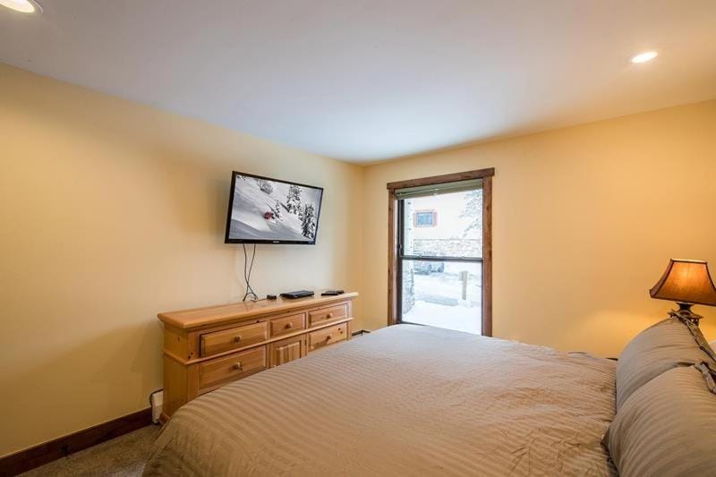 Breakaway West Condo Steps to Lifts Apartment in Vail