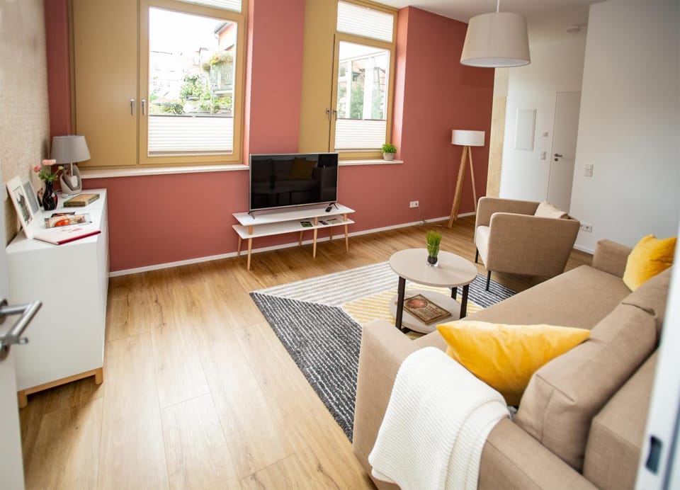 Day, Garden, Living room, Decorative detail, On site, Garden view, Garden view, Inner courtyard view