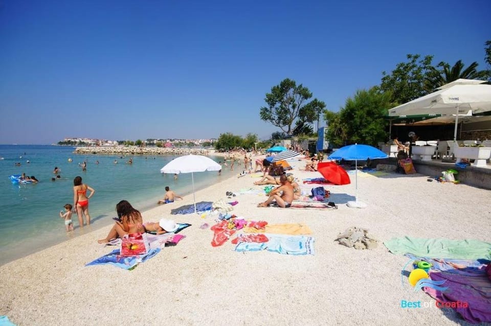 Off site, Day, Summer, Beach