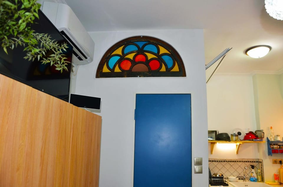 Mia's cozy flat in Ermou, 3 min from "Monastiraki" Apartment in Athens