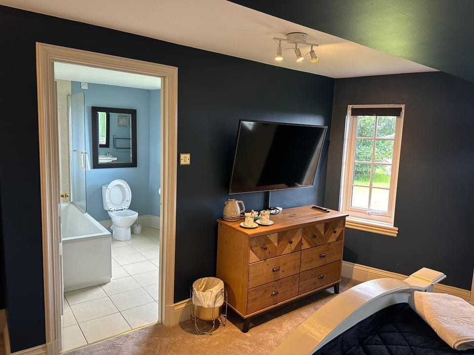 String Of Horses Inn in England