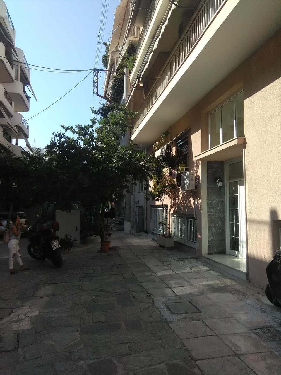 Facade/entrance, Neighbourhood, Street view