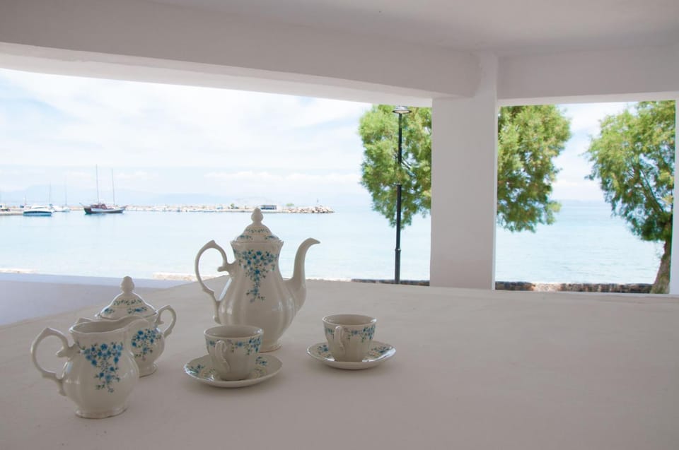 Coffee/tea facilities, Other