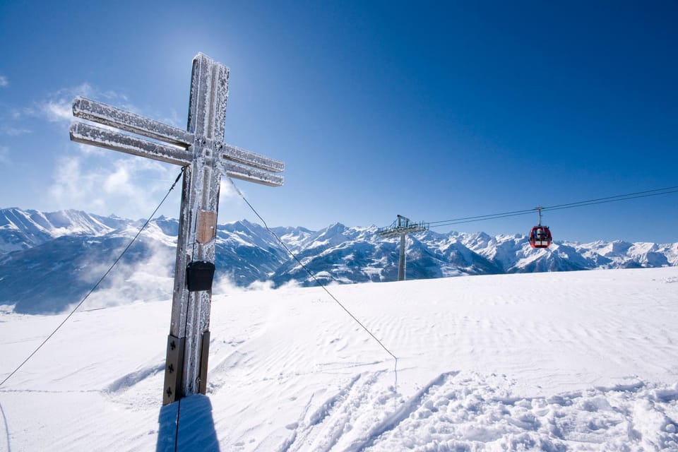 Natural landscape, Area and facilities