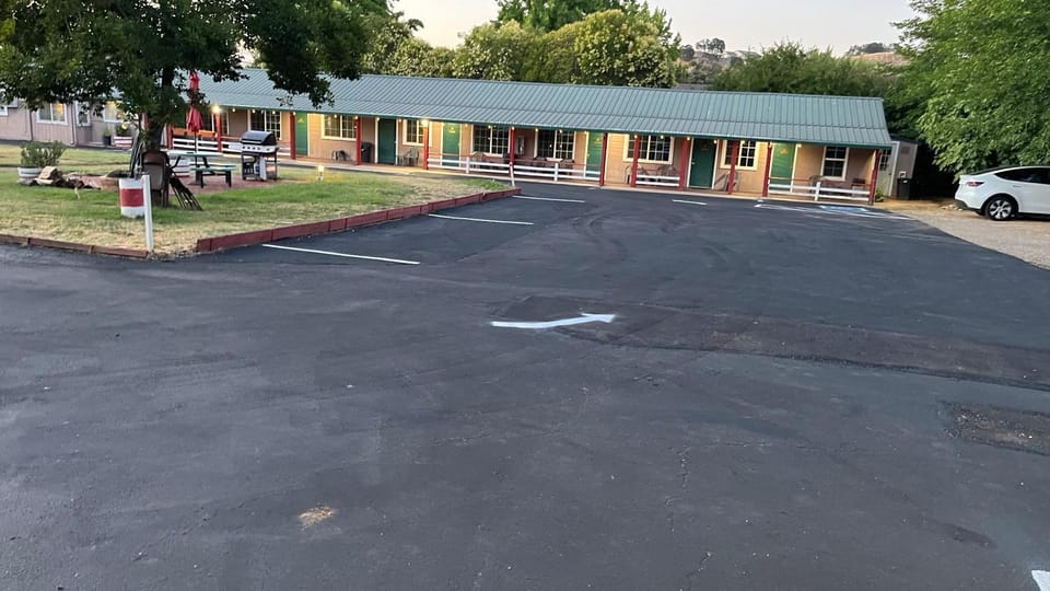 Property building, Parking