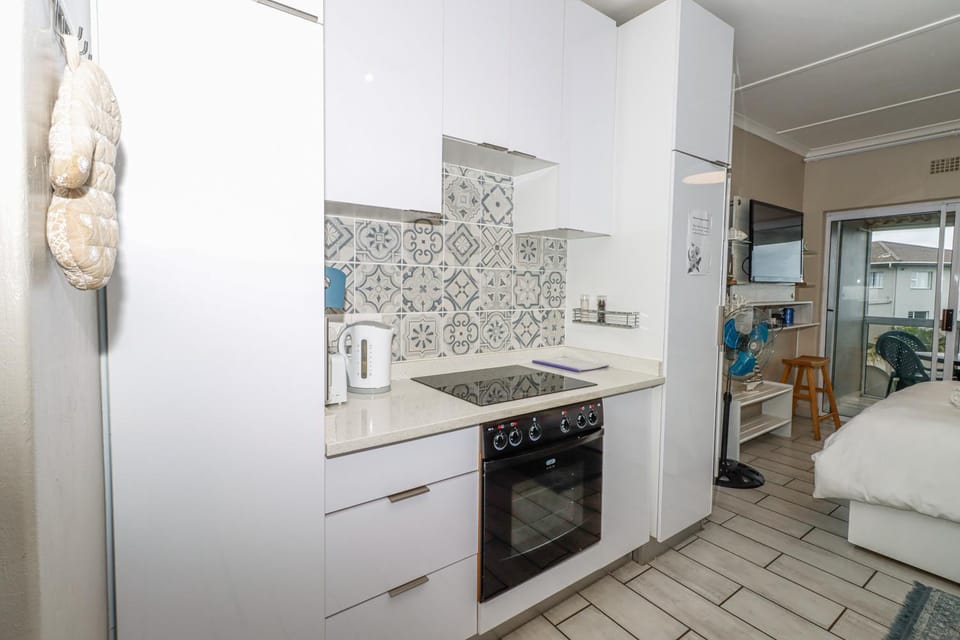 Uvongo Chalet 11 Apartment in Margate