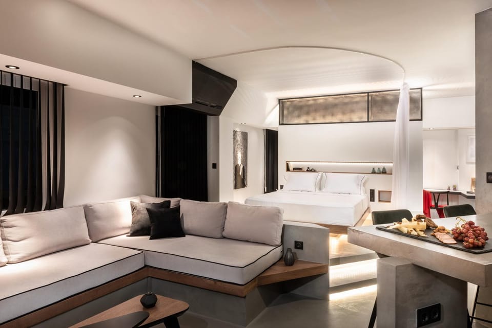 Living room, Bedroom