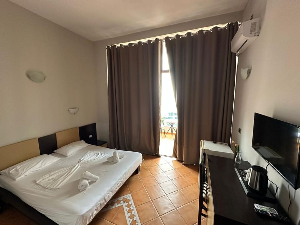 Hotel Ceka Hotel in Sarandë