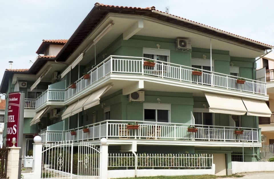 Facade/entrance, Street view