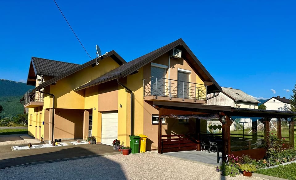 Sweet Dreams Home Bed and Breakfast in Lika-Senj County