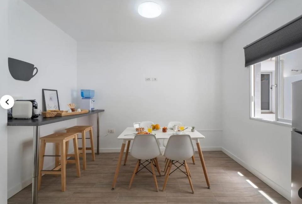 Habitaciones IFAE Apartment in Canary Islands