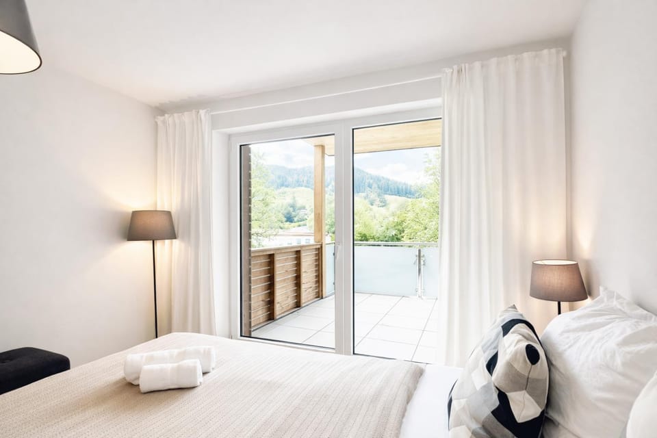 Bed, Natural landscape, Photo of the whole room, Bedroom, Mountain view, towels