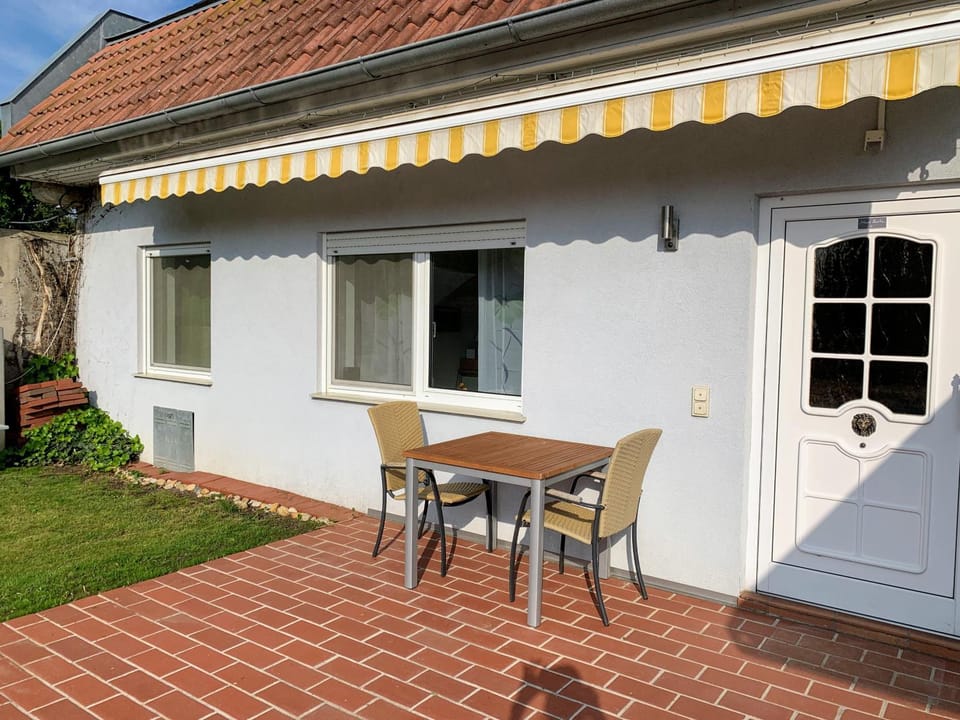 Patio, BBQ facilities, Balcony/Terrace