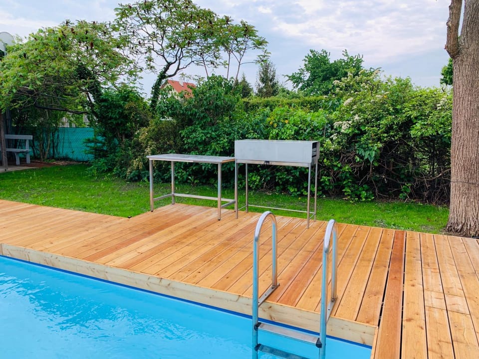 BBQ facilities, BBQ facilities, Garden