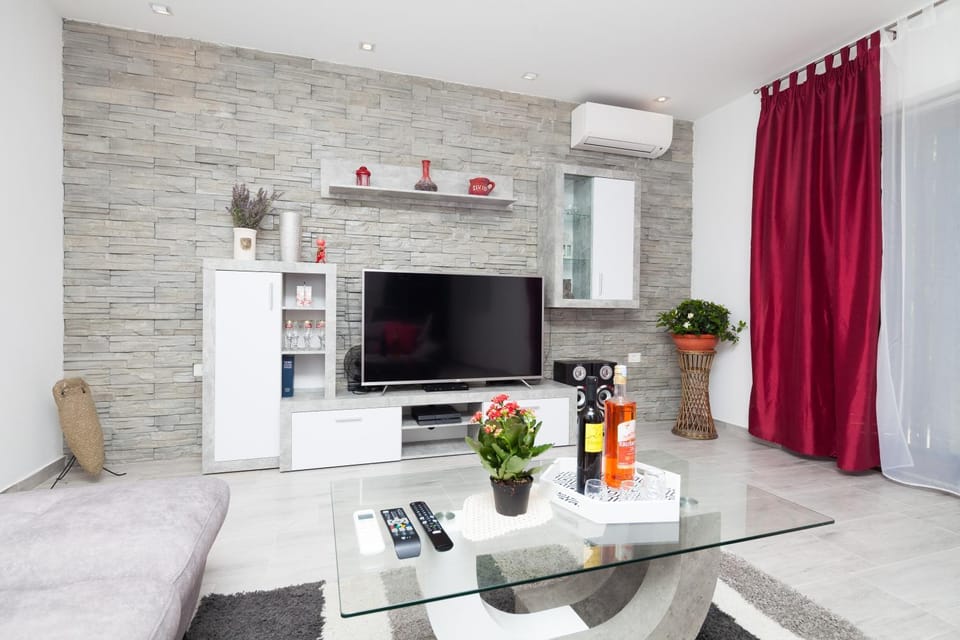 Lounge or bar