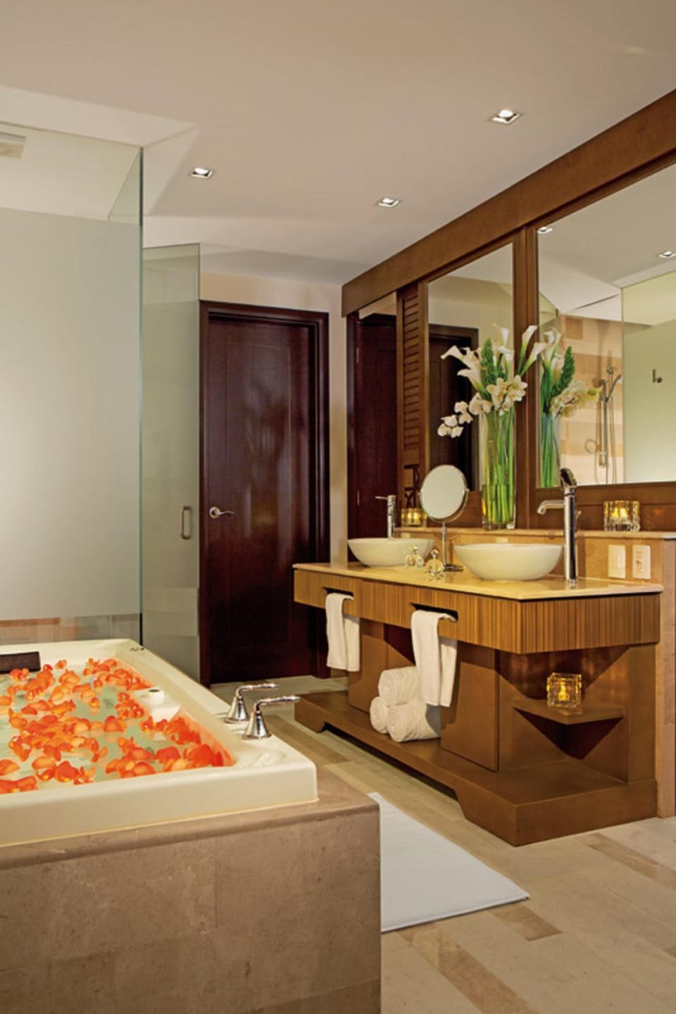 Hot Tub, Bathroom