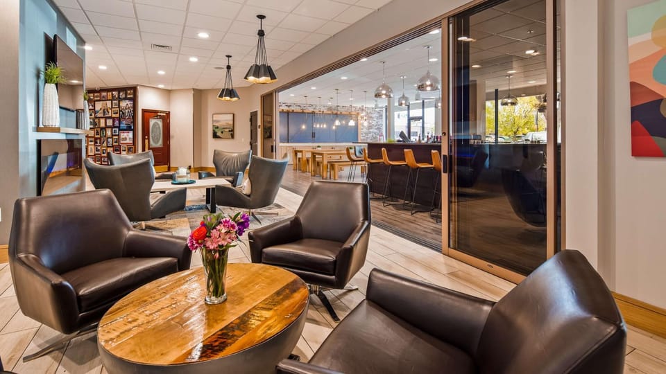 Lounge or bar, On site