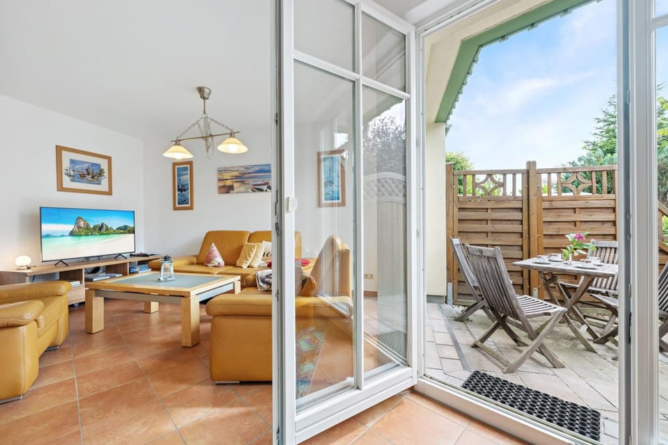 Teni`s hus Apartment in Zingst