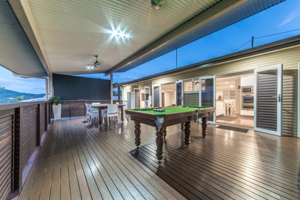 Billiard, Balcony/Terrace