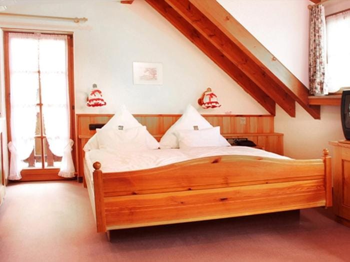 Erlebnisgastronomie Lochmuhle Hotel in Baden-Württemberg