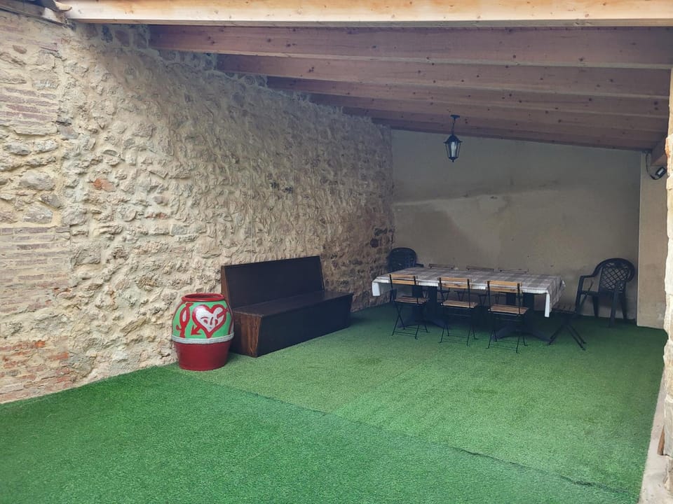 Casa rural L´Amparo -3 espigas- Categoría superior-15 personas Country House in Aragon