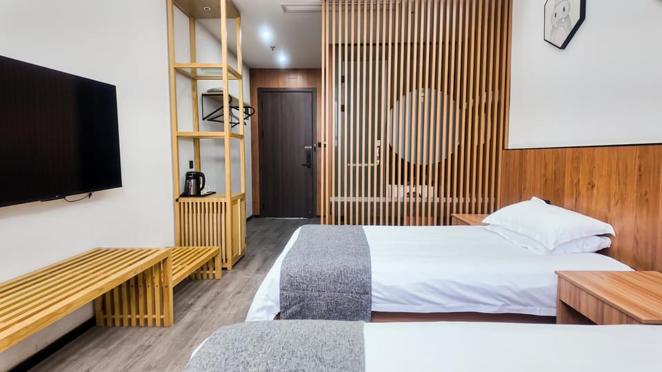 Lin Xi Hotel Pudong PVG Airport Disneyland Free Shuttle Hotel in Shanghai