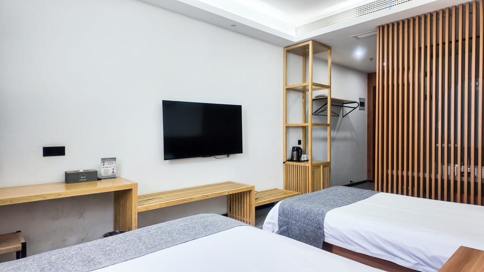 Lin Xi Hotel Pudong PVG Airport Disneyland Free Shuttle Hotel in Shanghai