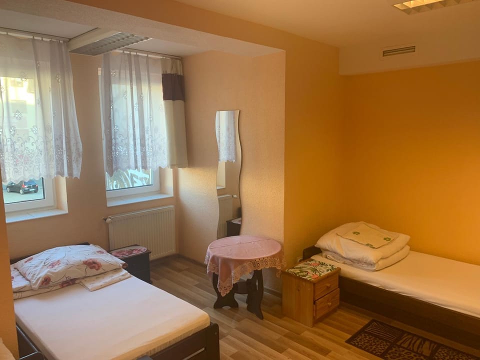 Tanie Noclegi Bartek Hostel in Poland