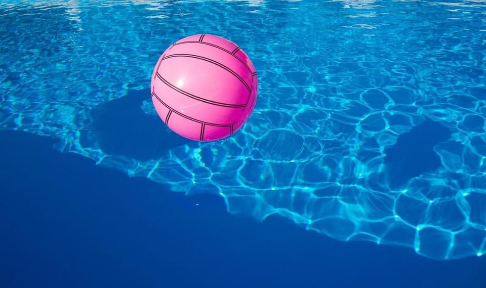 Swimming pool, Swimming pool