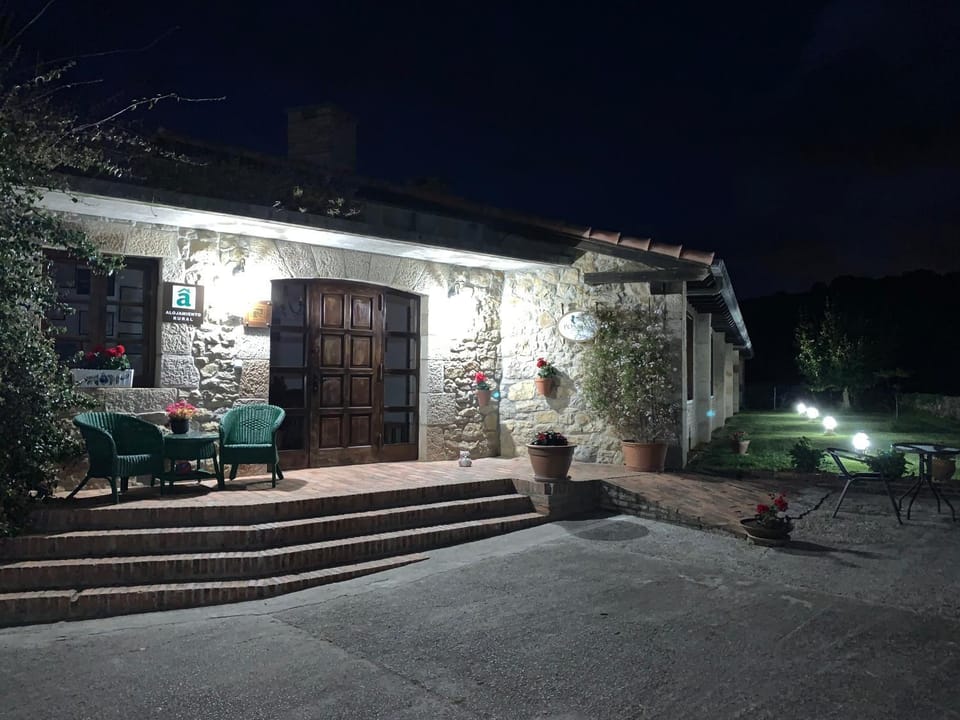 Facade/entrance, Night