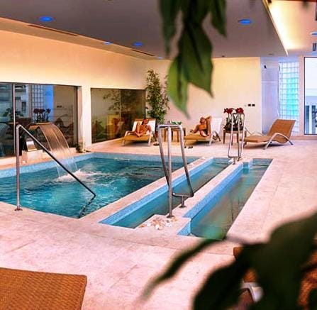Swimming pool, Swimming pool