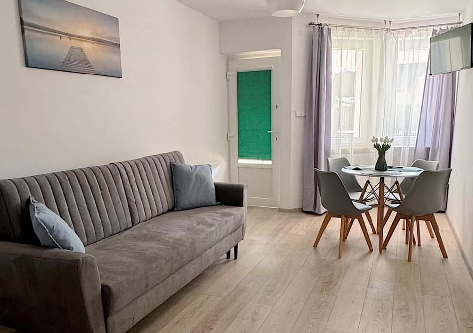 U Danuty Pokoje i apartament nad morzem Ostrowo Vacation rental in Pomeranian Voivodeship