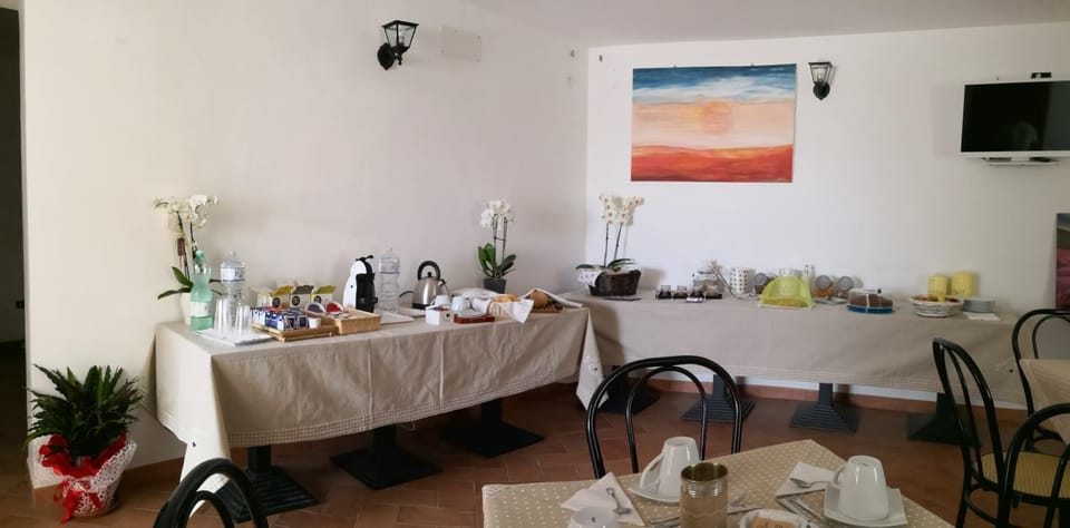 Food and drinks