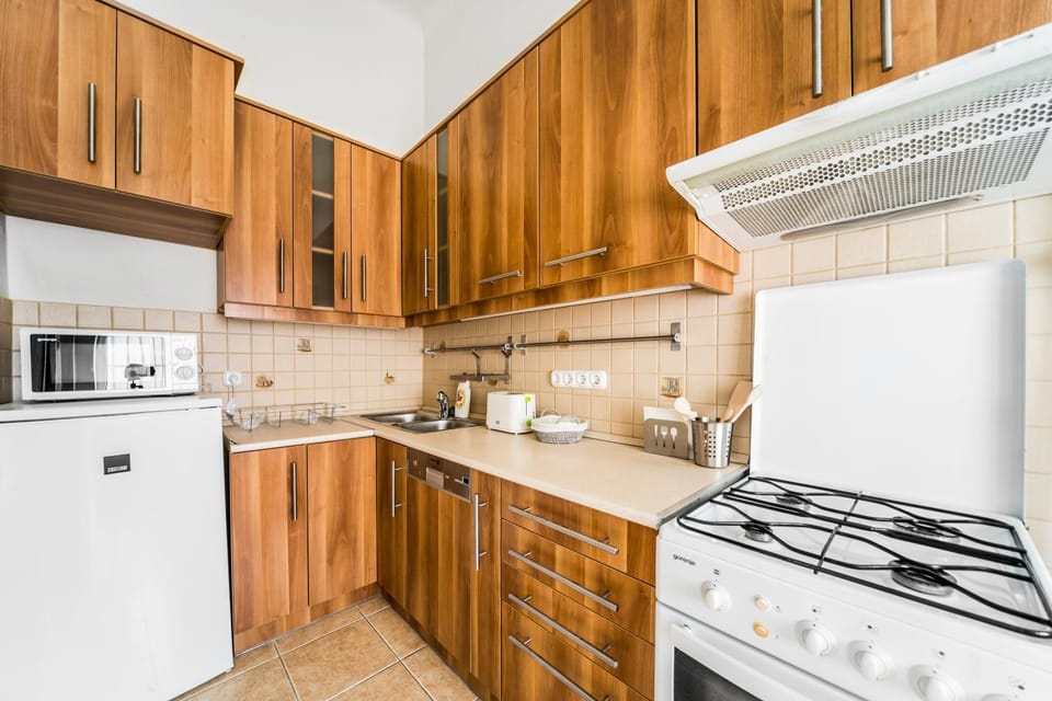 Nyár 3 Bedroom Centre Entire Home Apartment in Budapest