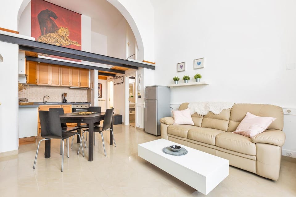 Day, Kitchen or kitchenette, Living room, Seating area, Dining area, pet friendly, stove