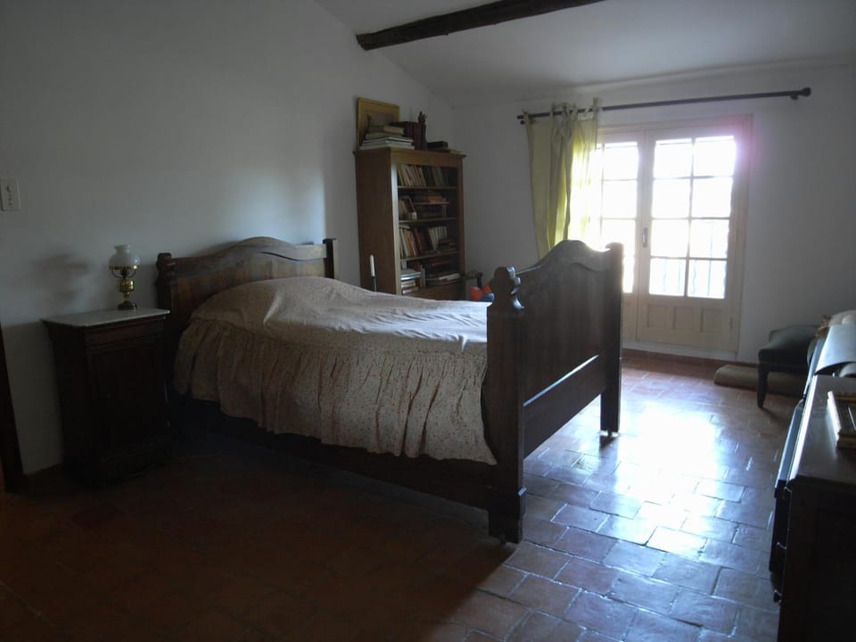 aile d'un ancien mas House in La Roque-d'Anthéron