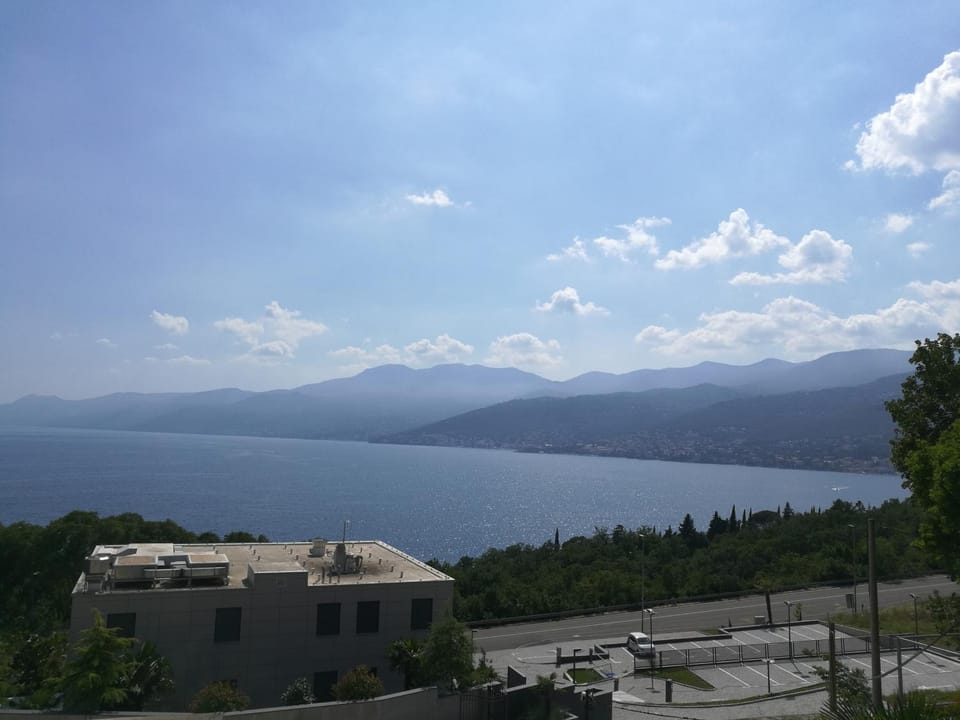 Balcony/Terrace, City view, Sea view