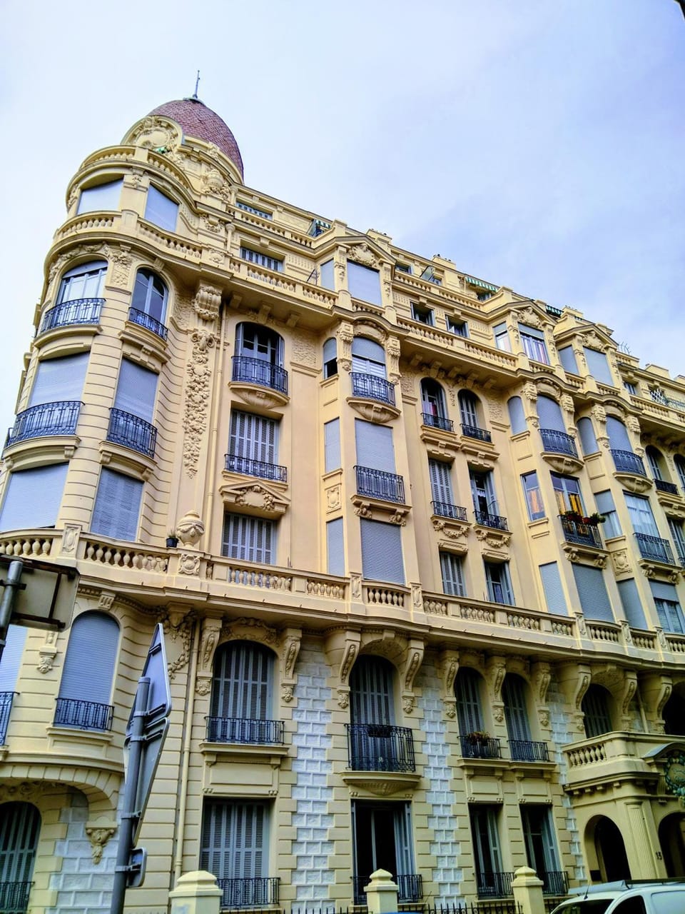 Property building, Facade/entrance