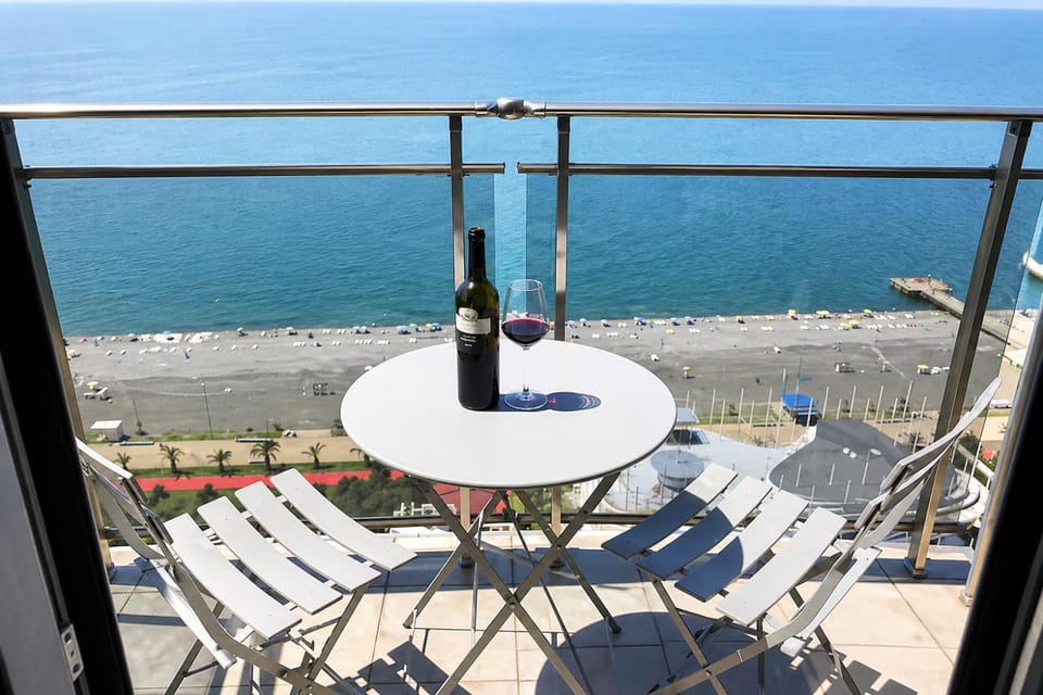 2BR Beachfront Luxury Suite with Panoramic Sea Views Apartment in Batumi